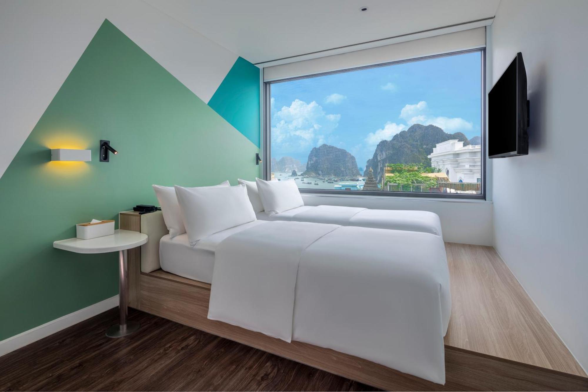 Отель Tru By Hilton Ha Long Hon Gai Centre Экстерьер фото