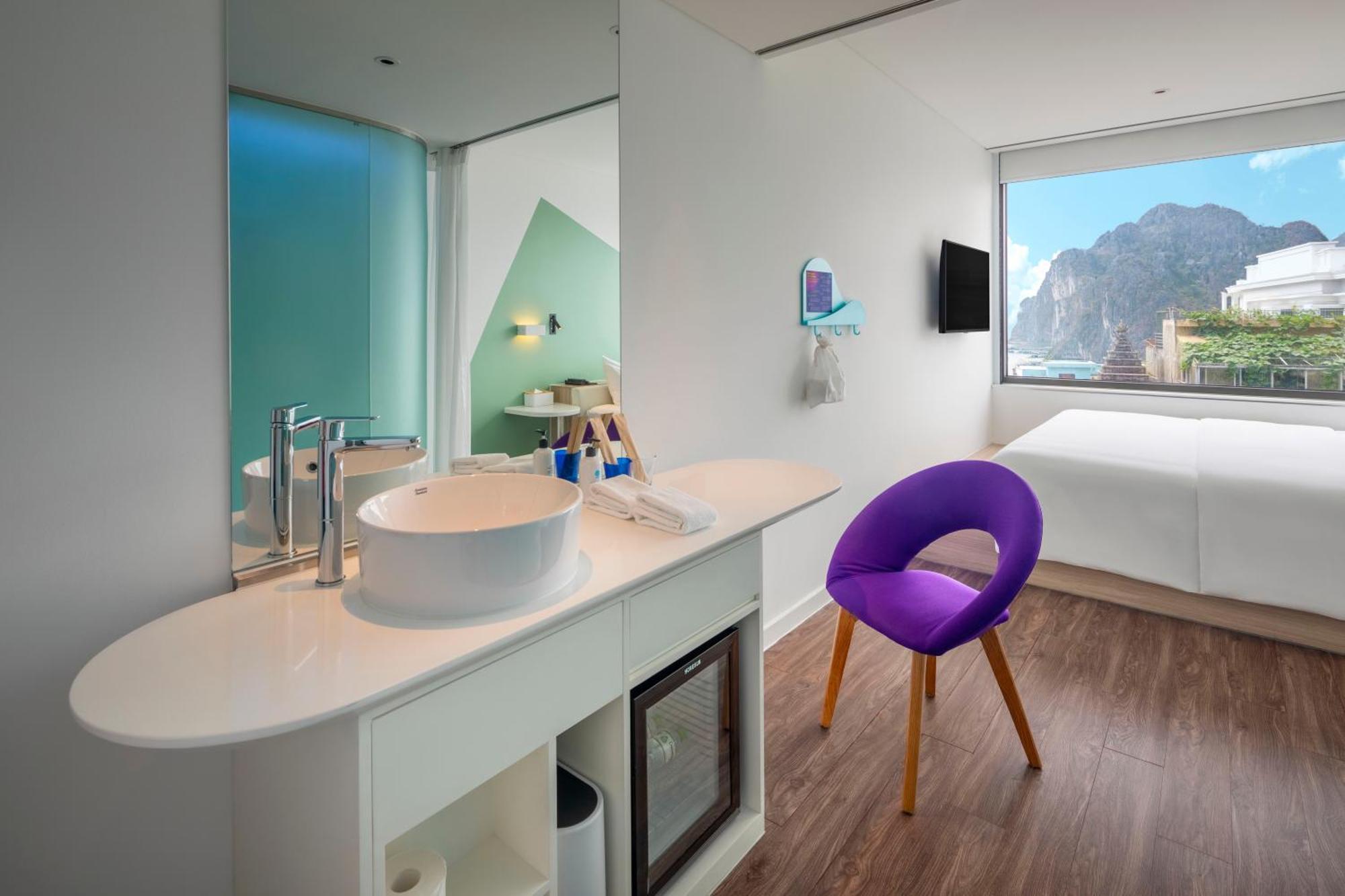 Отель Tru By Hilton Ha Long Hon Gai Centre Экстерьер фото