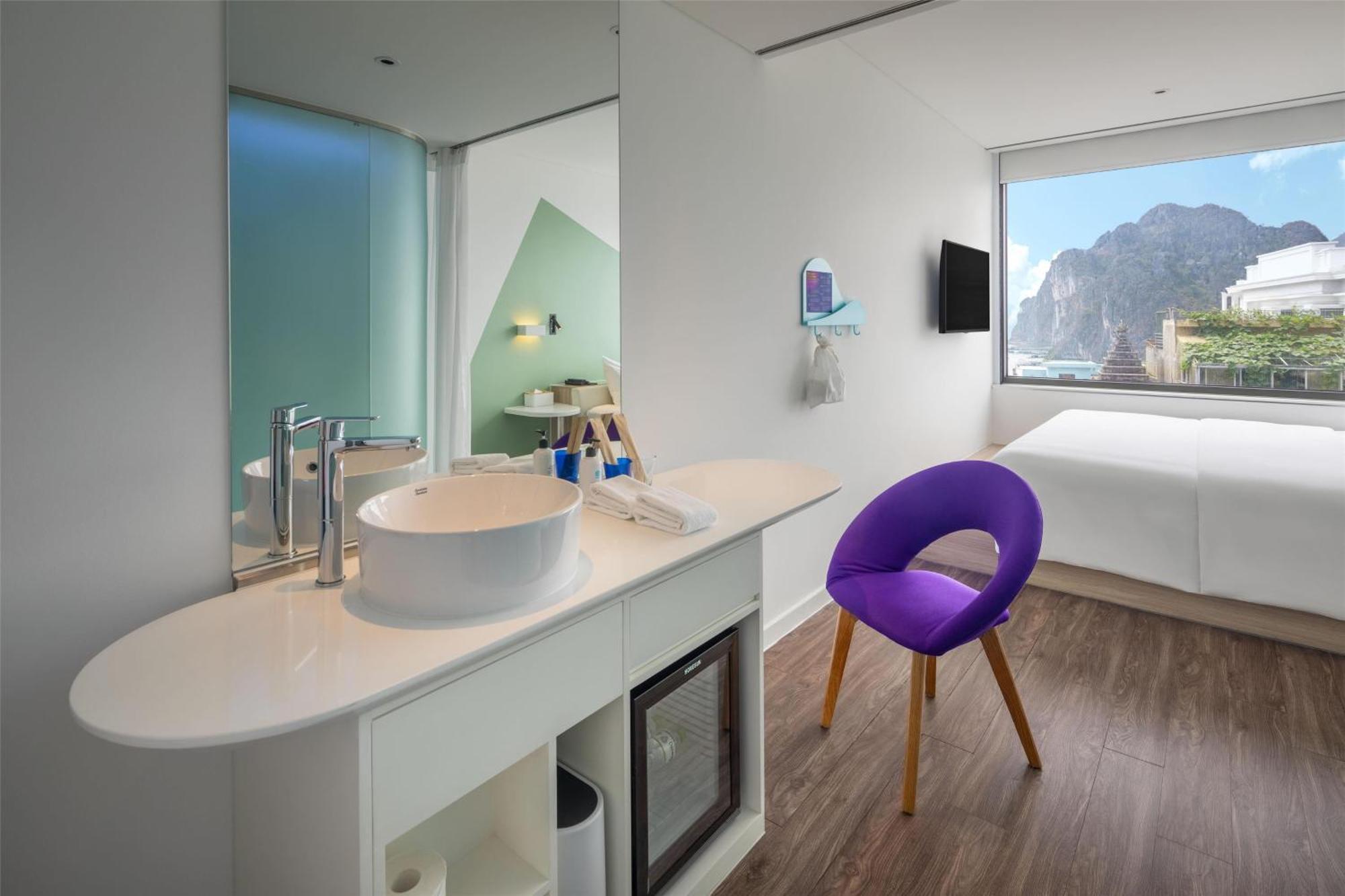 Отель Tru By Hilton Ha Long Hon Gai Centre Экстерьер фото